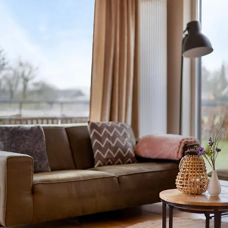 De Eekhoorn بوتِنْ