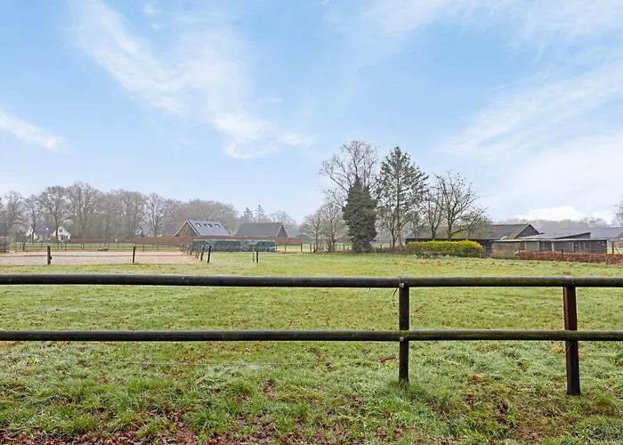 De Eekhoorn بيت للعطل