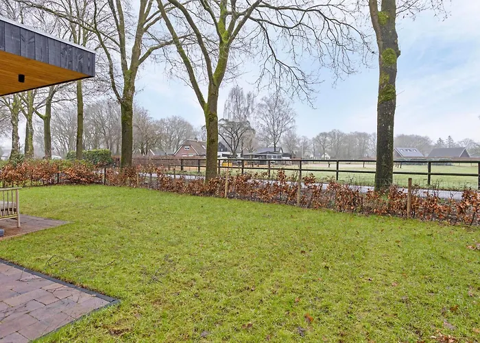 بيت للعطل De Eekhoorn بوتِنْ